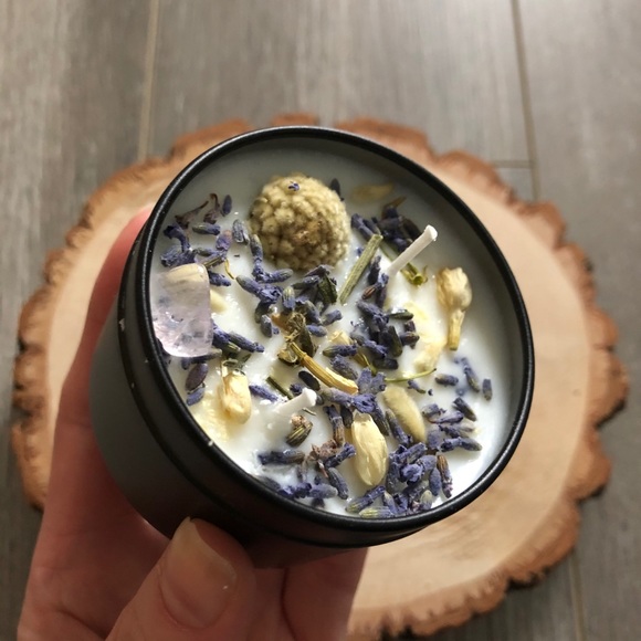 *Soothing Magic* 4oz Soy Wax Candle - Picture 5 of 7